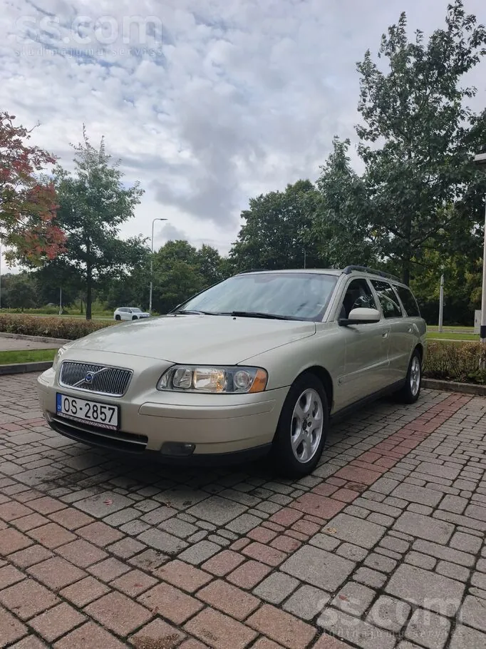 Volvo V70 2007 photo 2