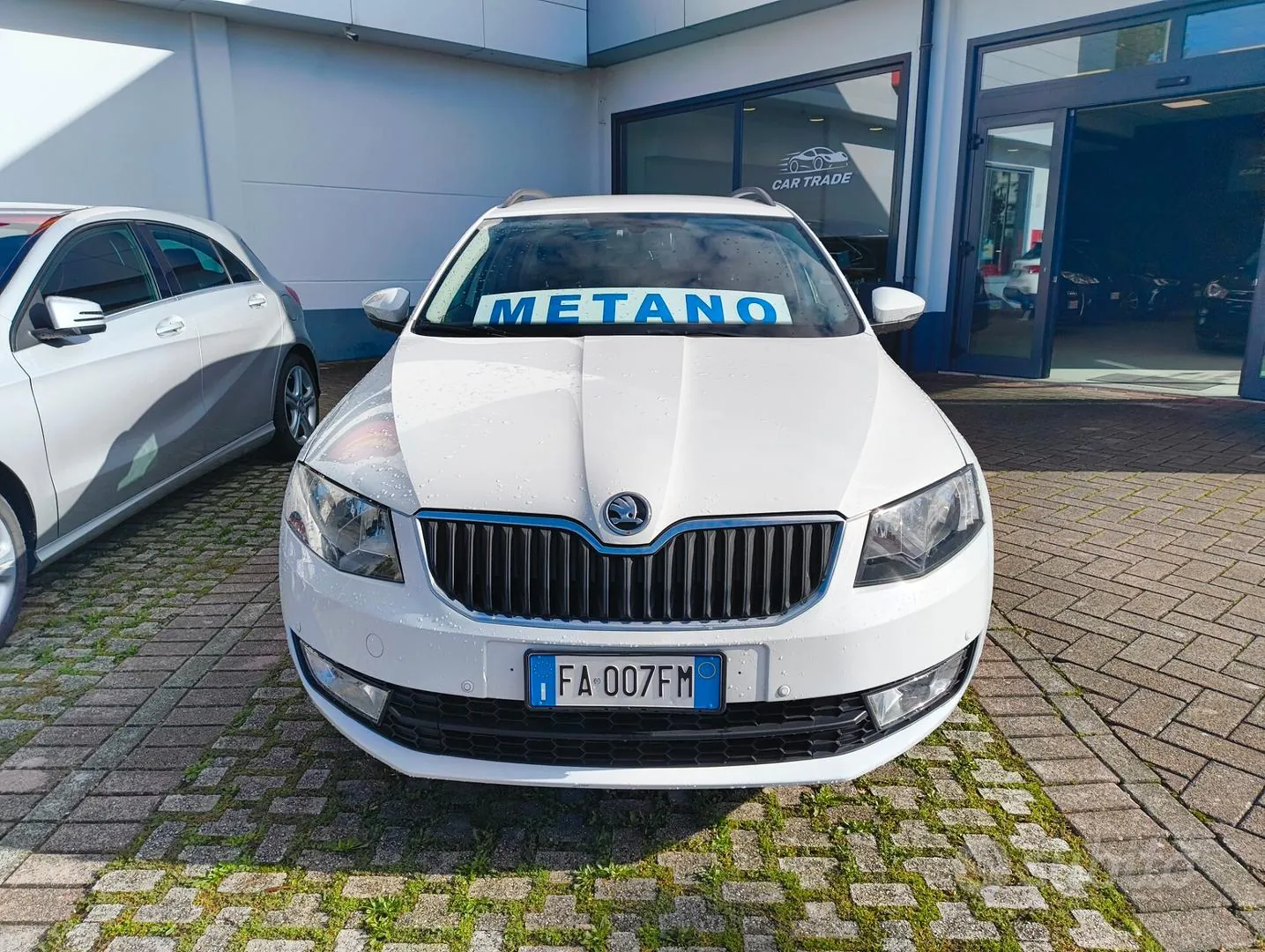 Skoda Octavia 2015 photo 2