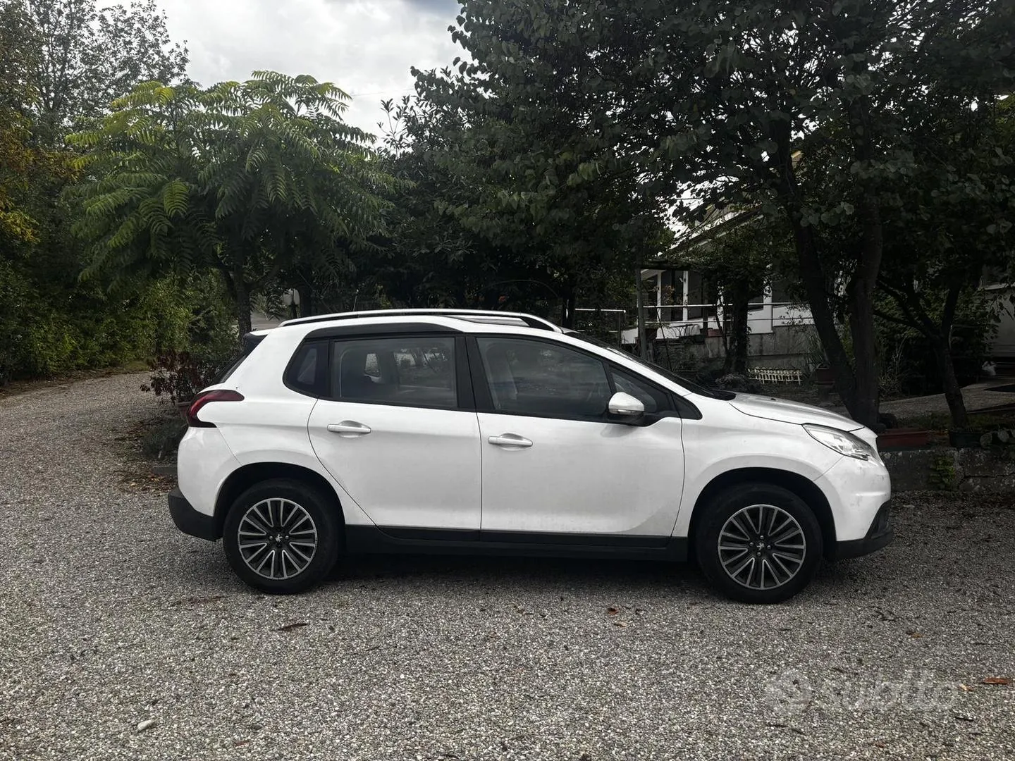 Peugeot 2008 2017 photo 2