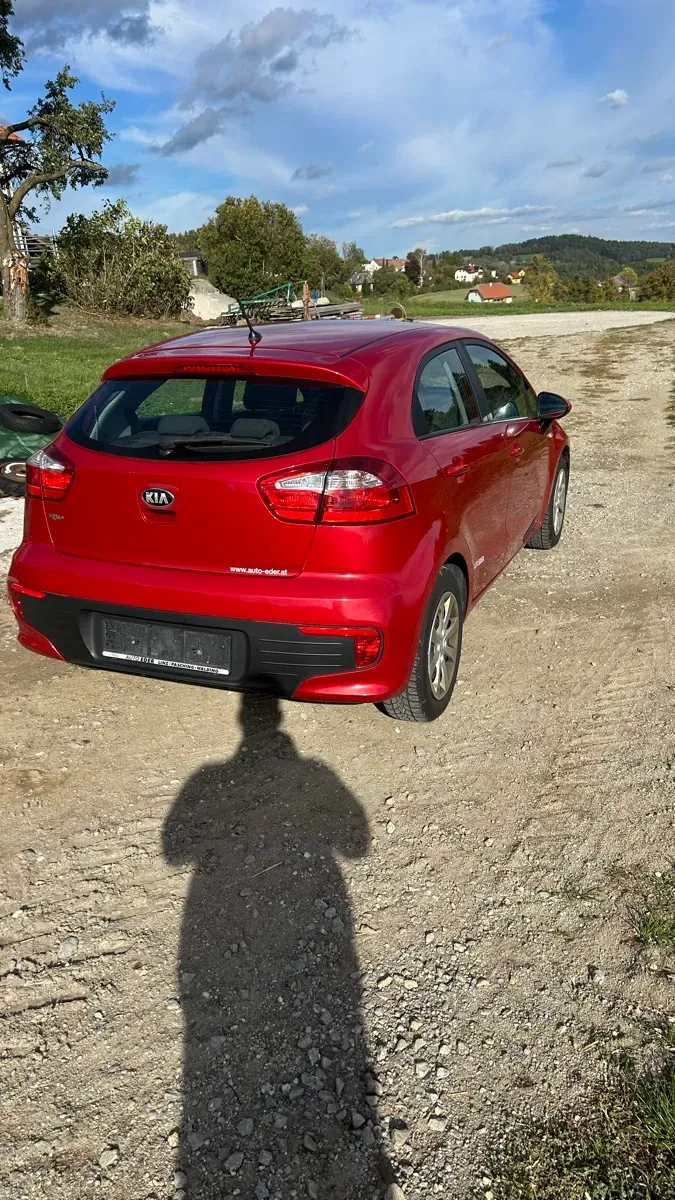 Kia Rio 2017 photo 3