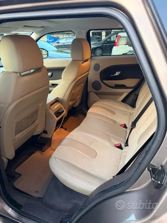 Land Rover Evoque 2015 photo 5