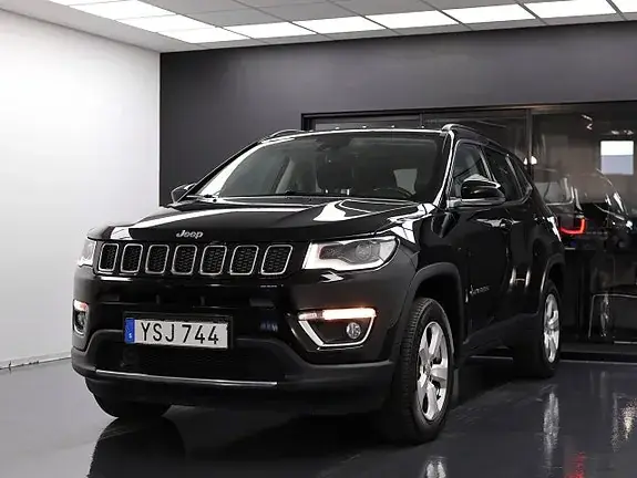 Jeep Compass 2018 photo 2