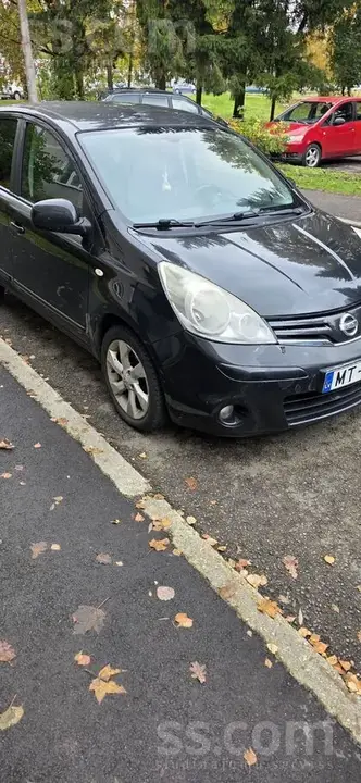 Nissan Note 2009 photo 5