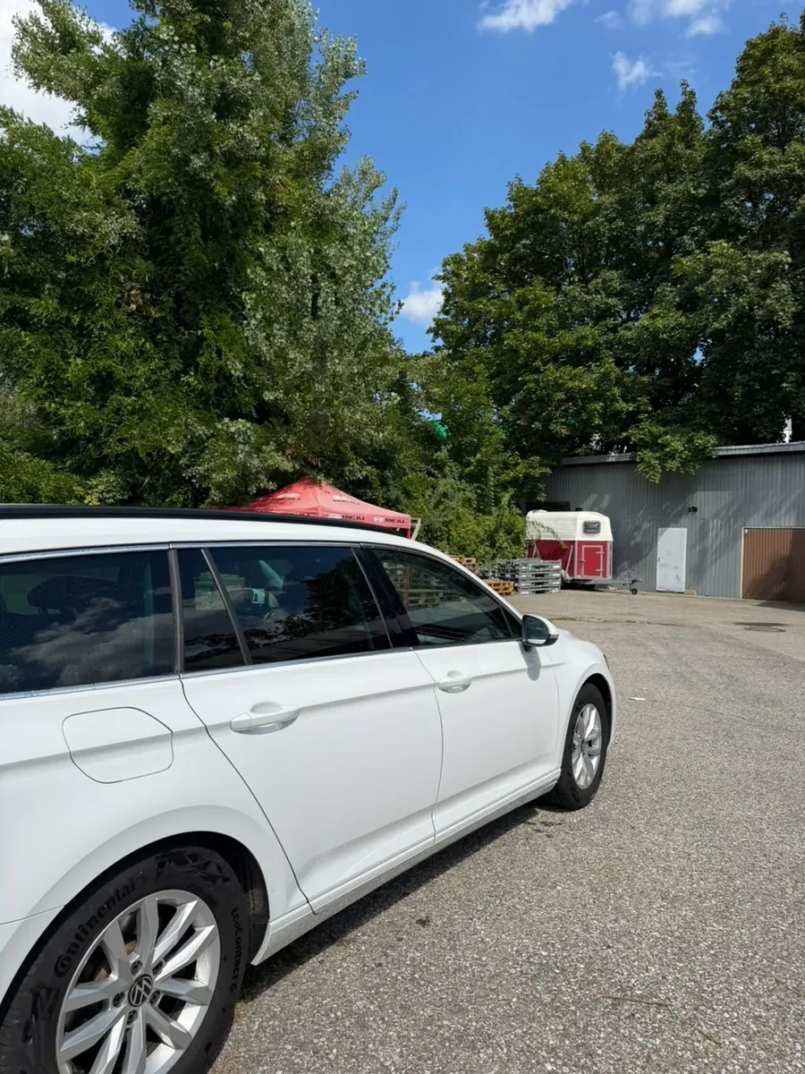 Volkswagen Passat 2021 photo 3