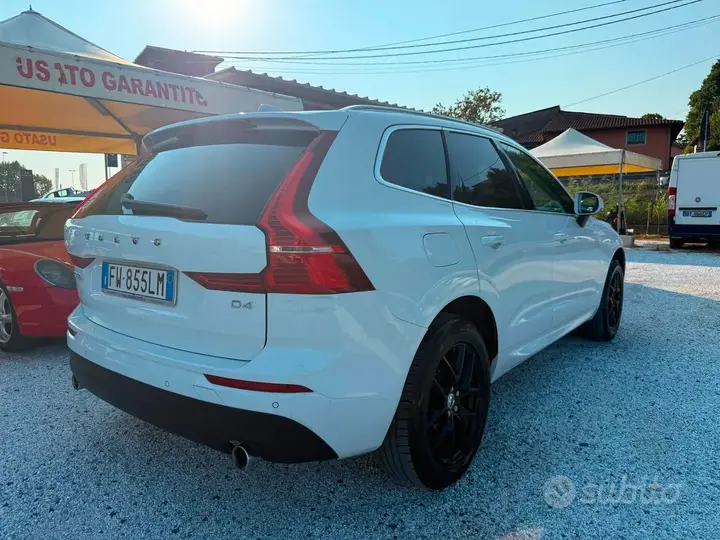 Volvo Xc60 2019 photo 4