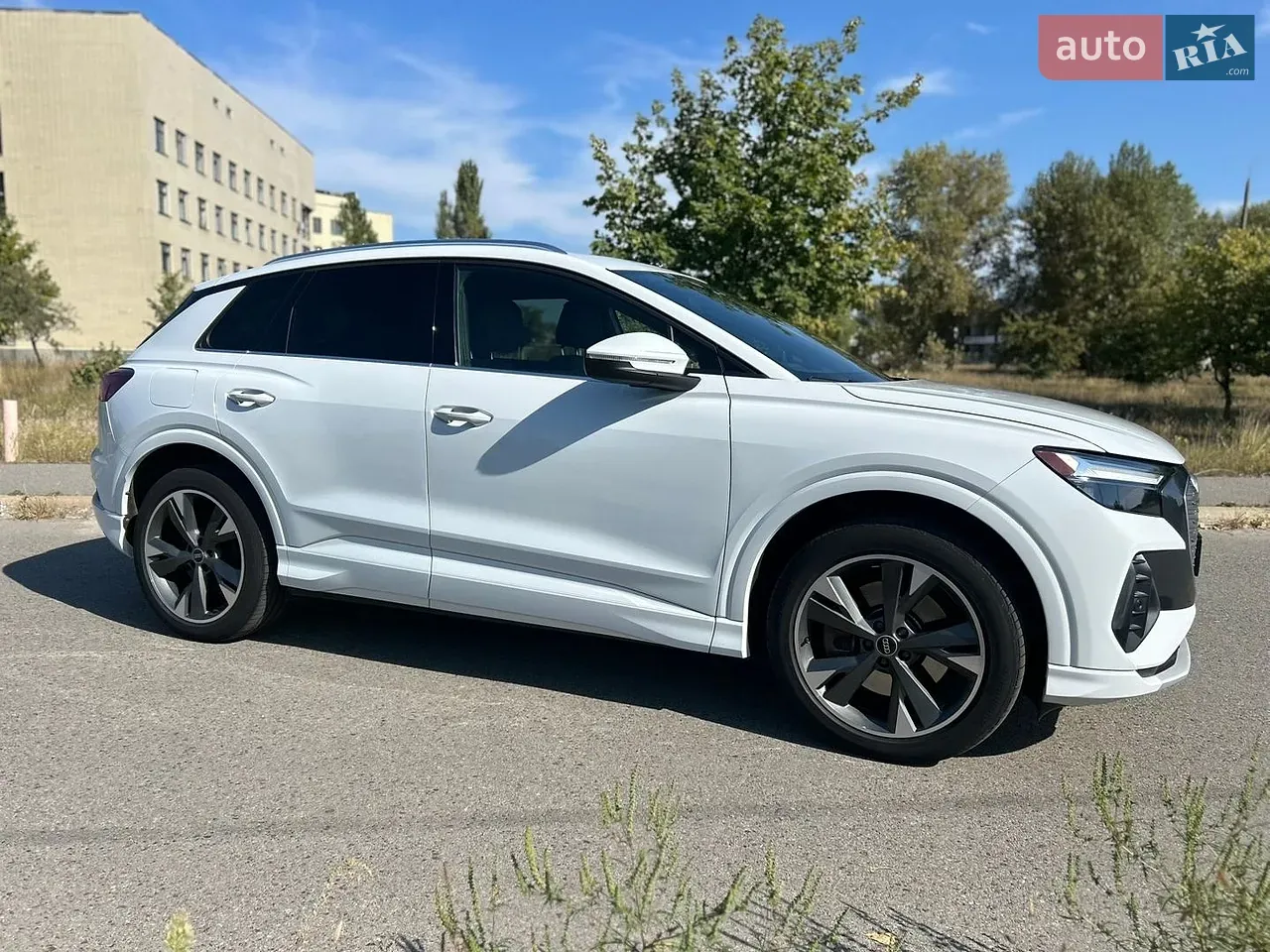 Audi Q4 E-Tron 2022 photo 2