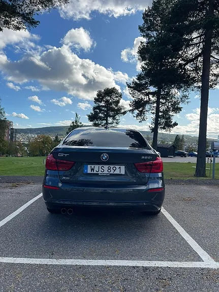 BMW 320I 2019 photo 5