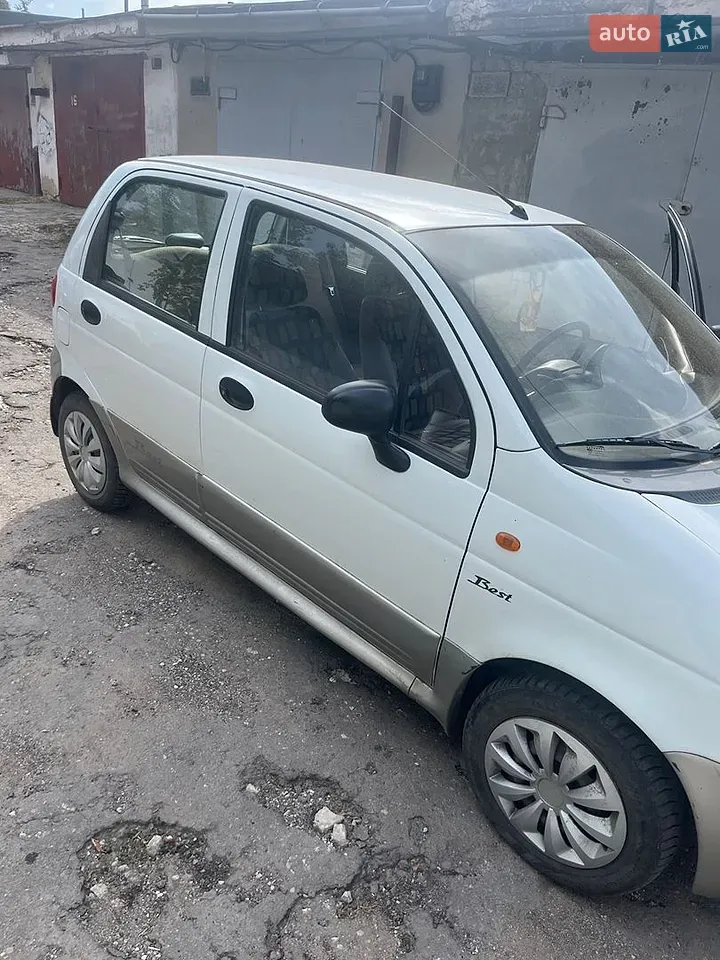 Daewoo Matiz 2011 photo 2