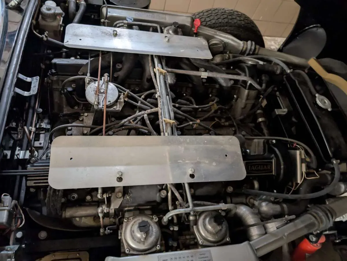 Jaguar E-Type Serie Iii V12 2+2 Coupé 1972 photo 3