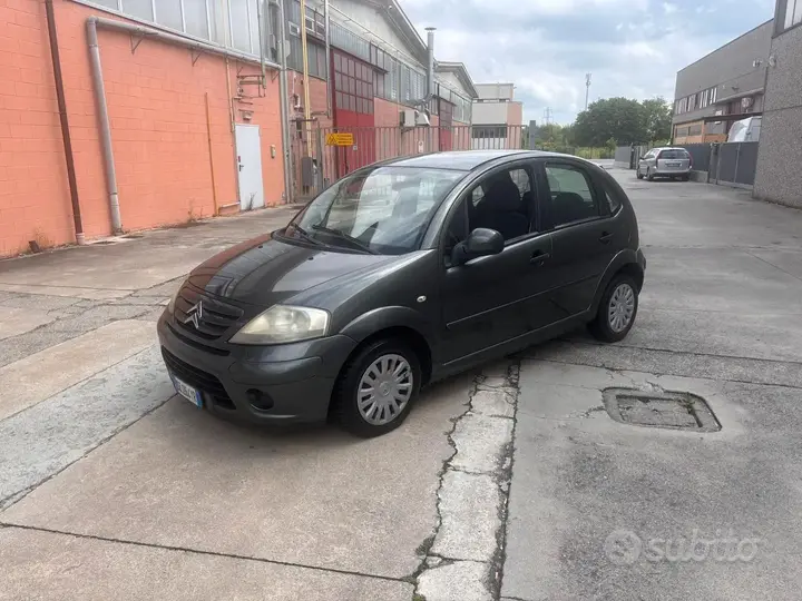 Citroen C3 2010 photo 2