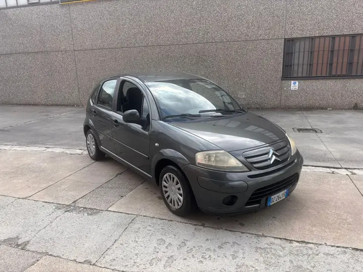 Citroen C3 2010 photo 4