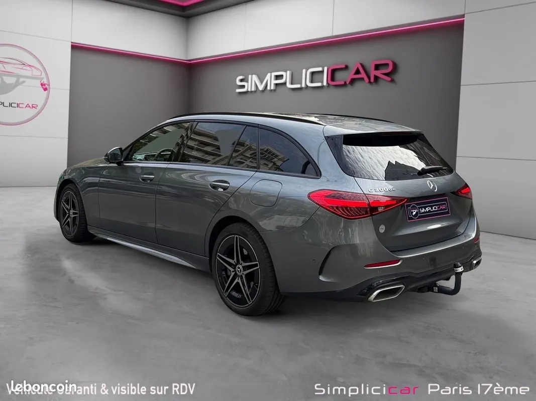 Mercedes-Benz C-Class 2024 photo 3