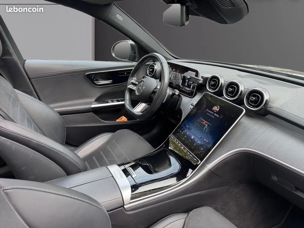 Mercedes-Benz C-Class 2024 photo 5