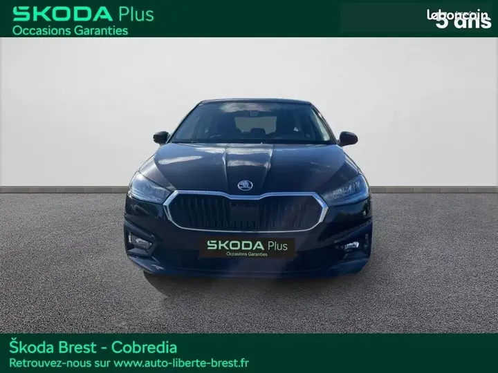 Skoda Fabia 2023 photo 2