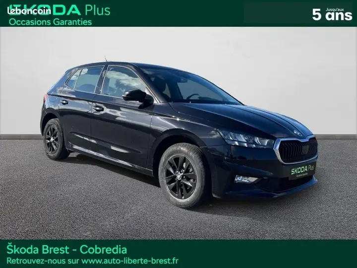 Skoda Fabia 2023 photo 3