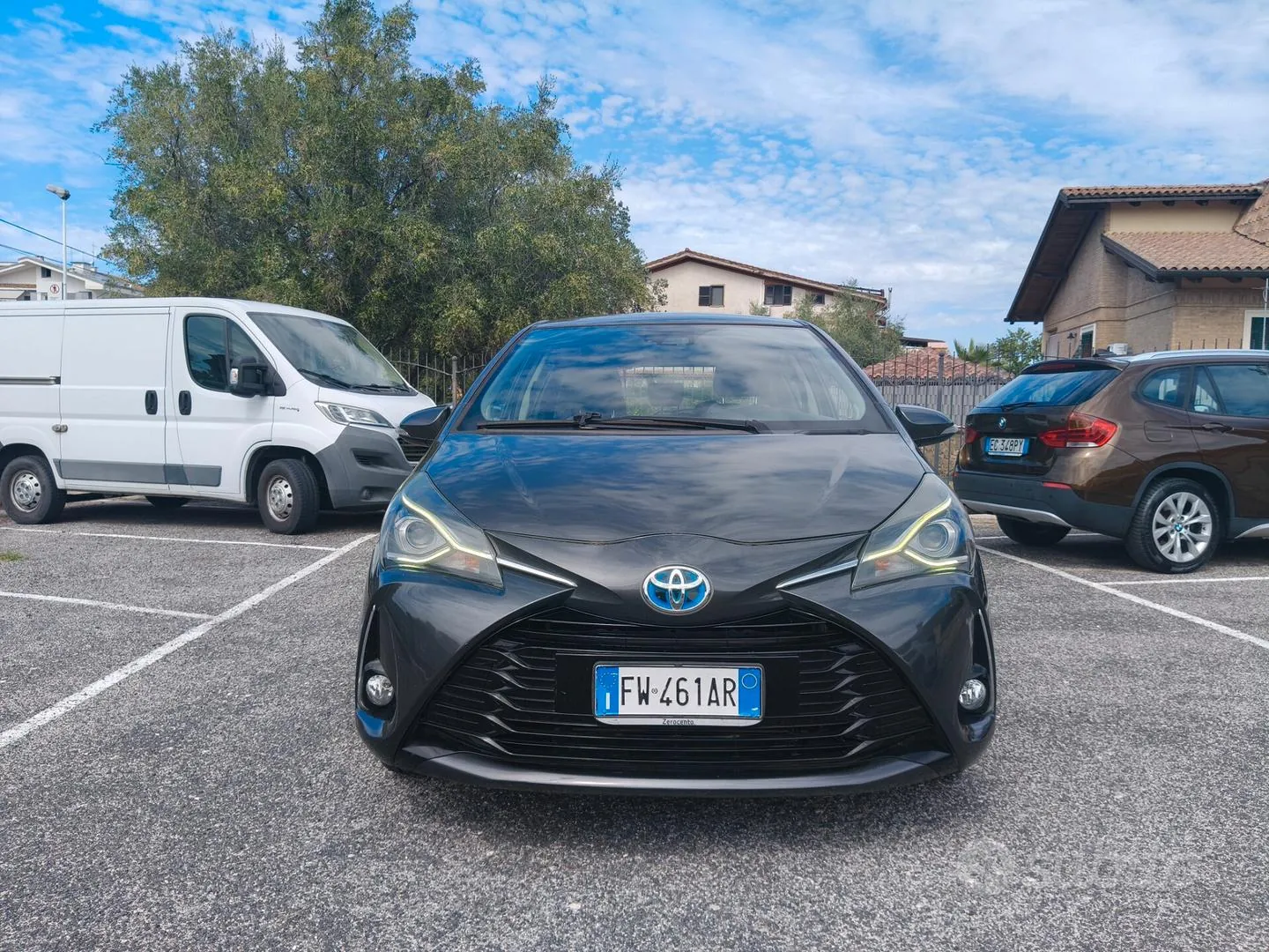 Toyota Yaris 2019 photo 2