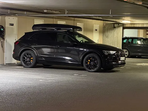 Audi E-Tron 2019 photo 2