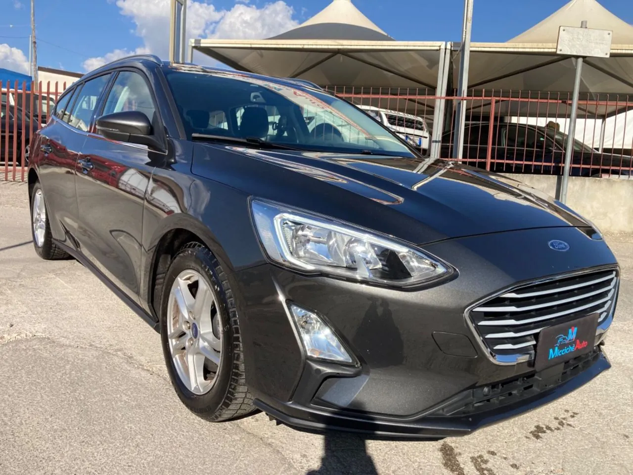Ford Focus 2019 photo 2