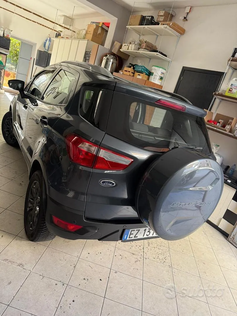 Ford Ecosport 2015 photo 2