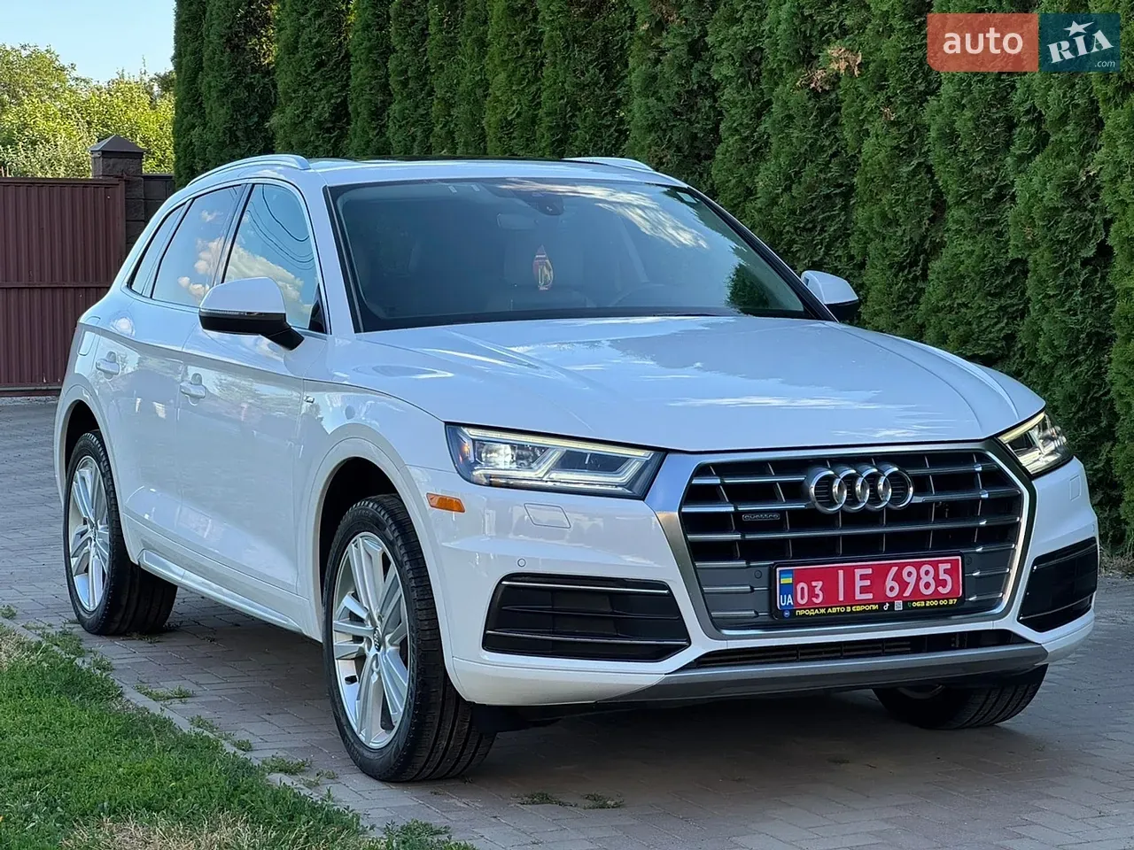 Audi Q5 2018 photo 2