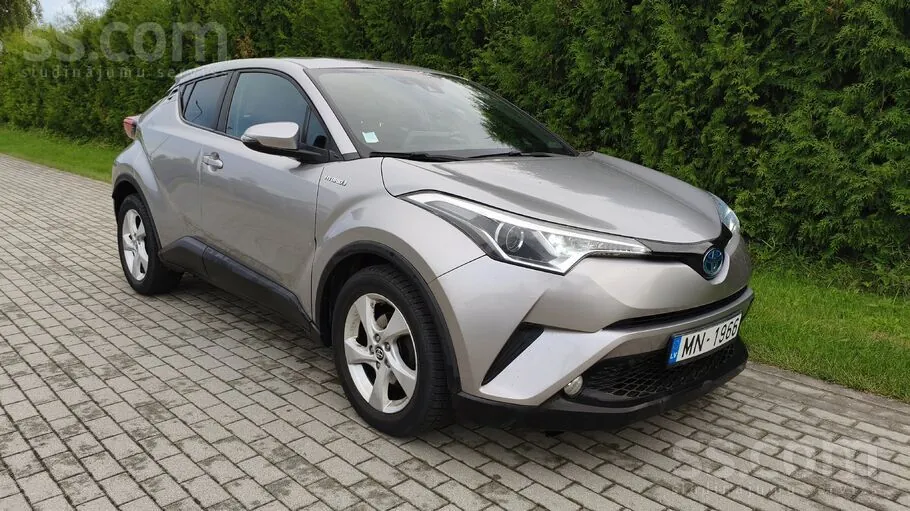 Toyota C-Hr 2018 photo 4