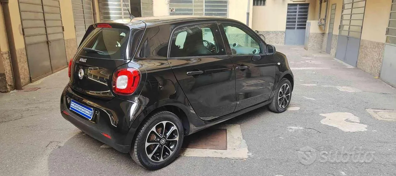 Smart Forfour 2015 photo 5