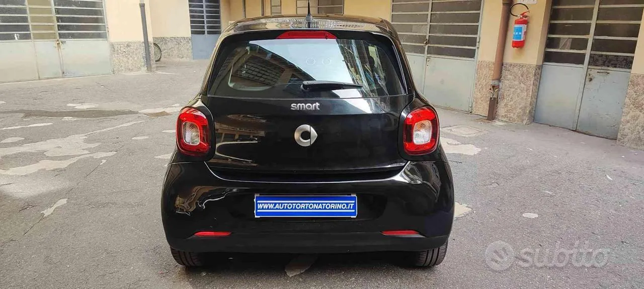 Smart Forfour 2015 photo 4