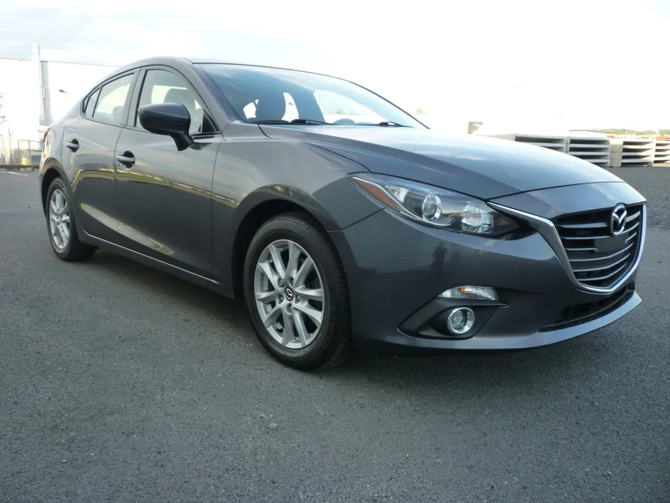 Mazda 3 2014 photo 3