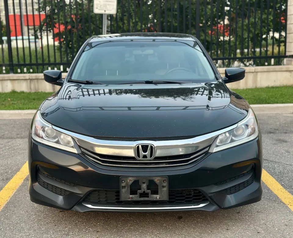 Honda Accord 2017 photo 2