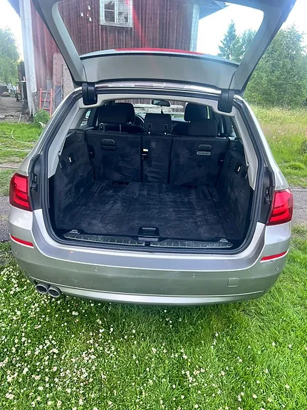BMW 520D 2012 photo 2
