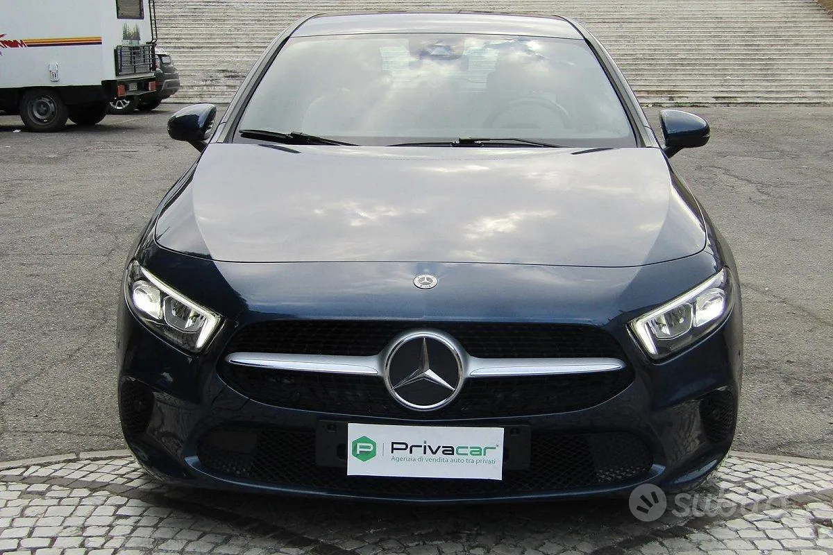 Mercedes-Benz A180 2020 photo 2