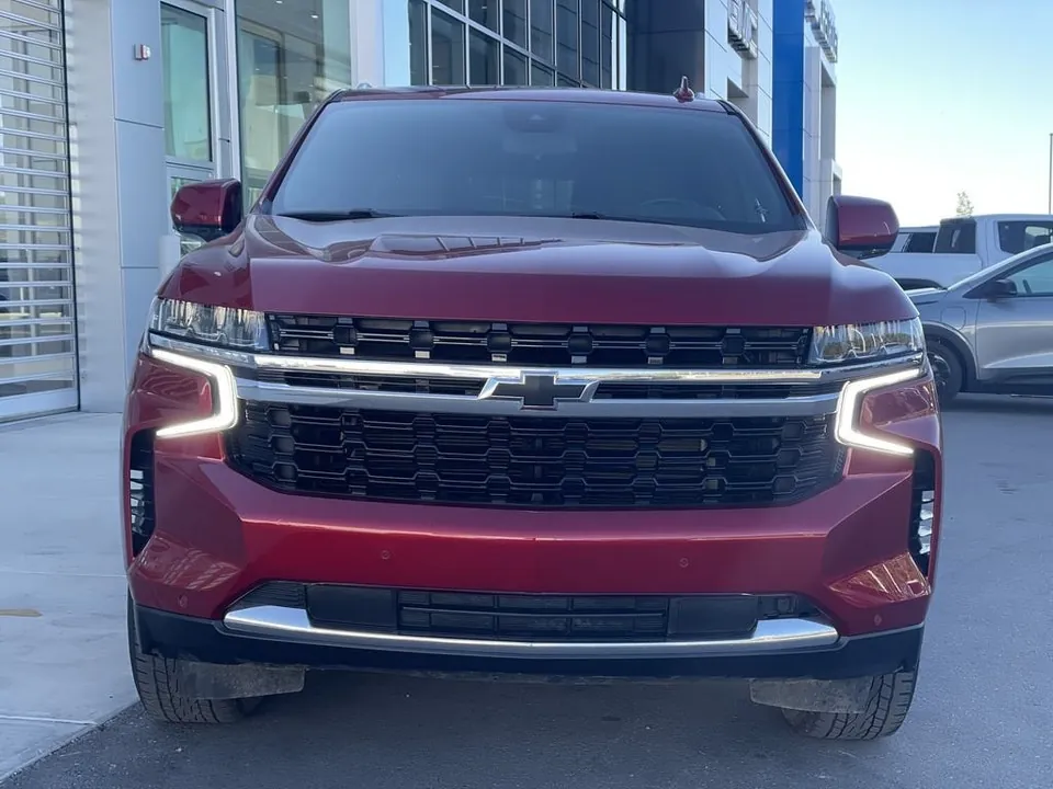 Chevrolet Tahoe 2023 photo 2
