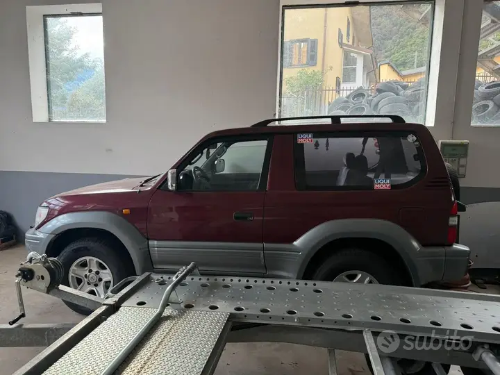 Toyota Land Cruiser 1997 photo 2