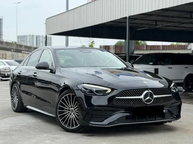 Mercedes-Benz C300