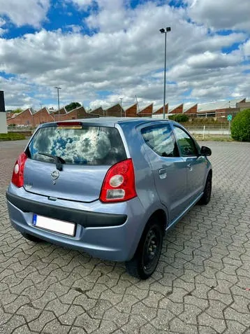 Nissan Pixo