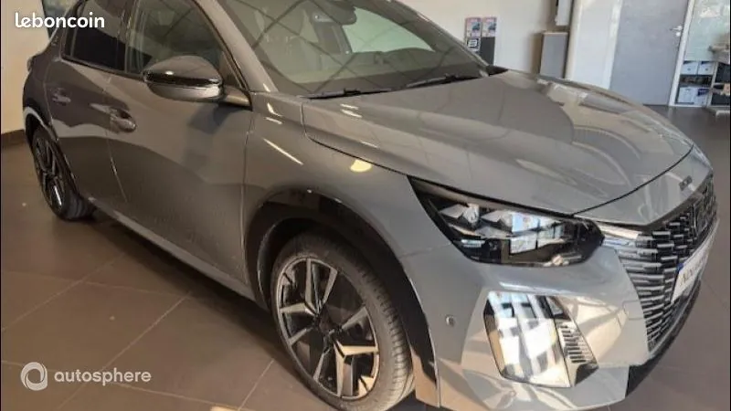 Peugeot 208 2025 photo 3