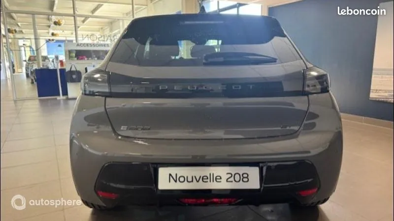 Peugeot 208 2025 photo 5