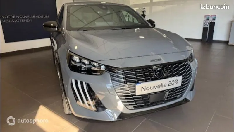 Peugeot 208 2025 photo 2
