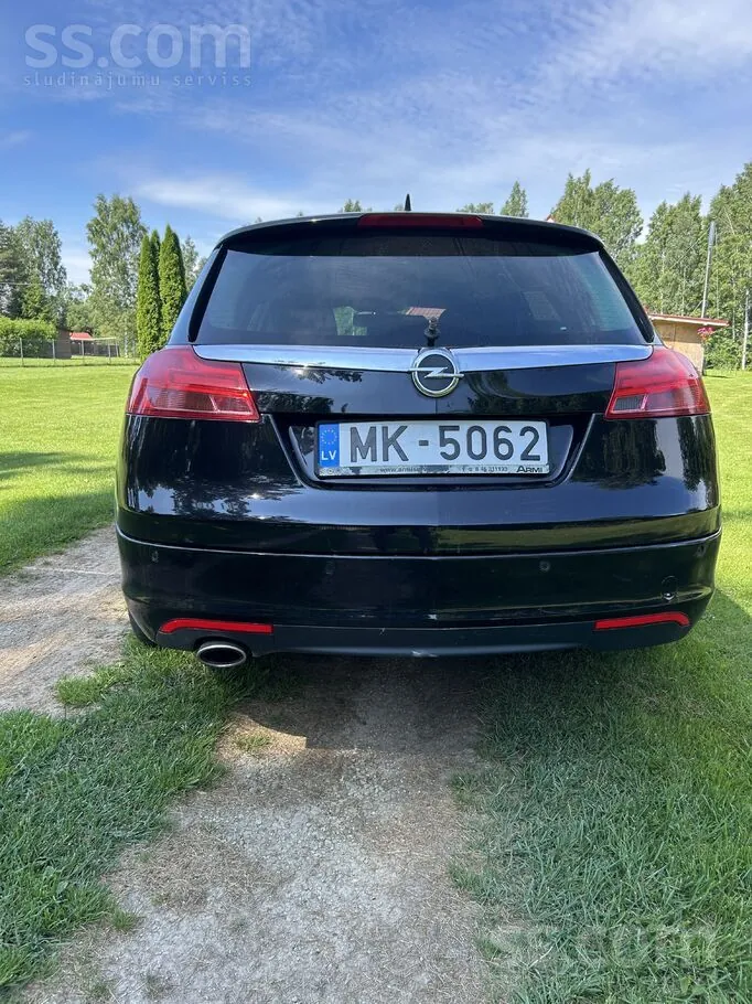 Opel Insignia 2009 photo 2
