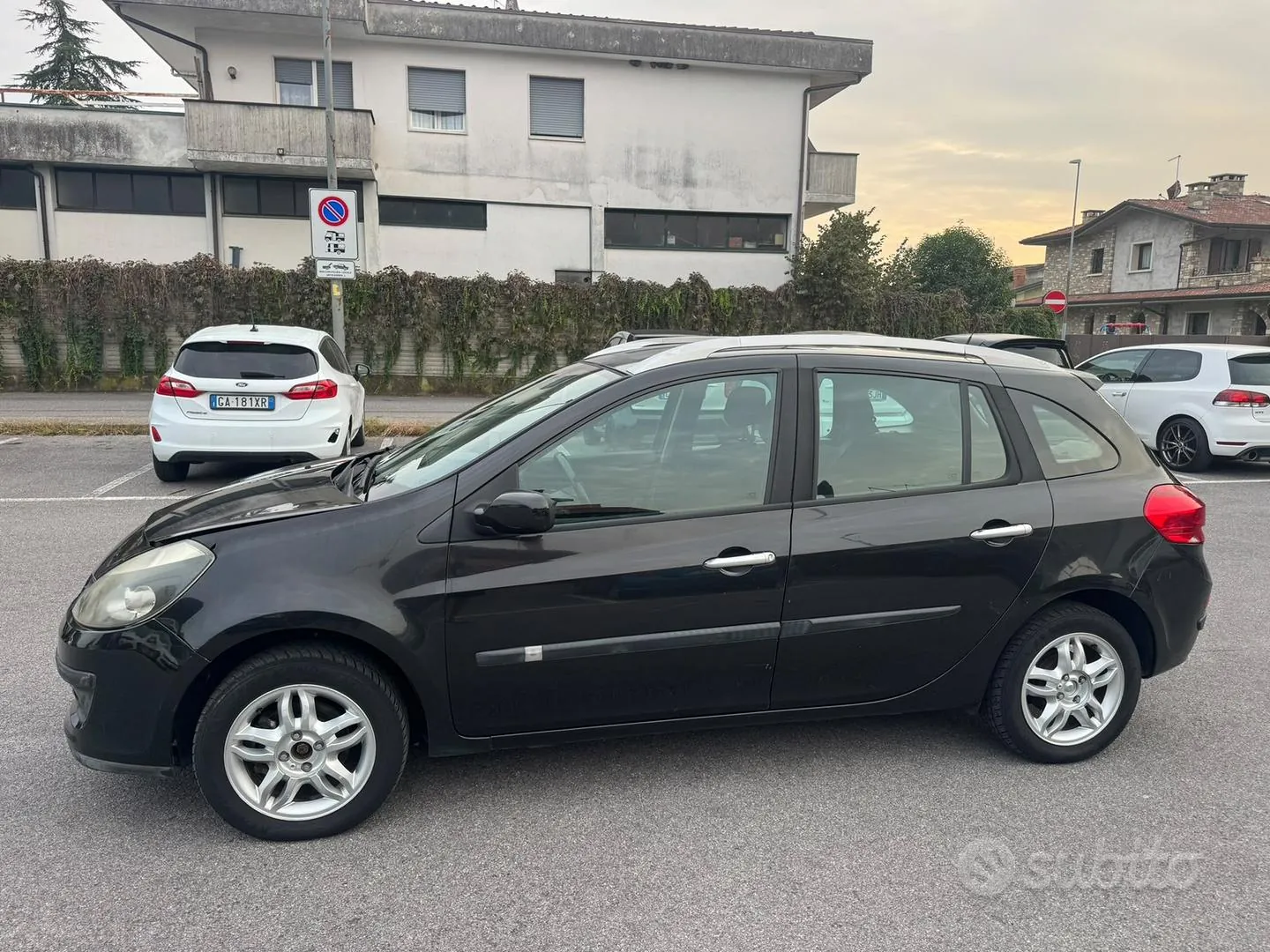 Renault Clio 2008 photo 3