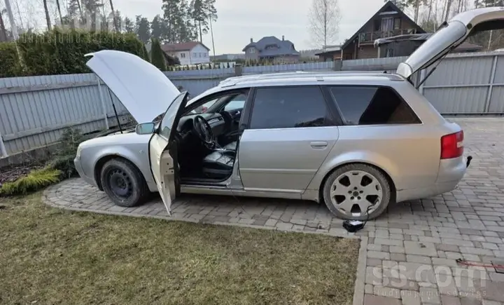 Audi A6 2002 photo 4