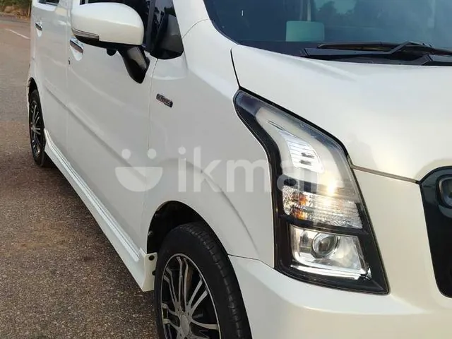 Suzuki Wagon R 2018 photo 3