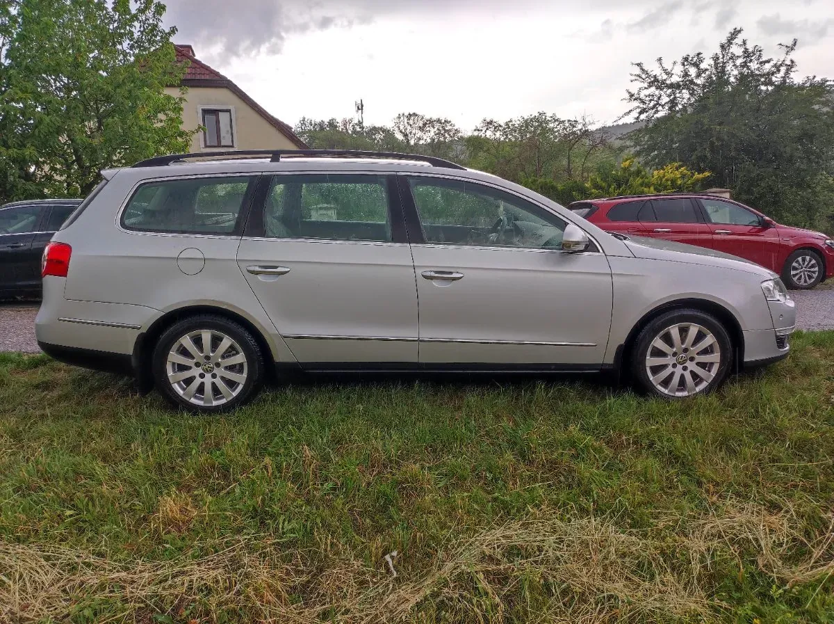 Volkswagen Passat 2009 photo 3