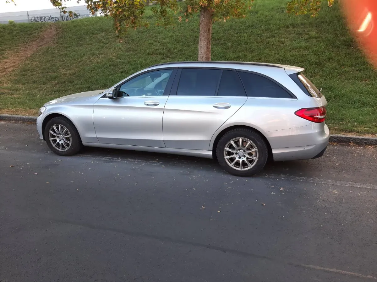 Mercedes-Benz C-Class 2015 photo 3