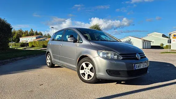 Volkswagen Golf Plus 2011 photo 2