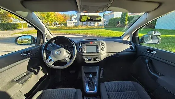 Volkswagen Golf Plus 2011 photo 4