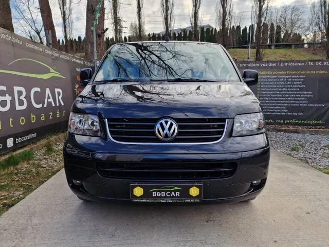 Volkswagen Multivan 2009 photo 2