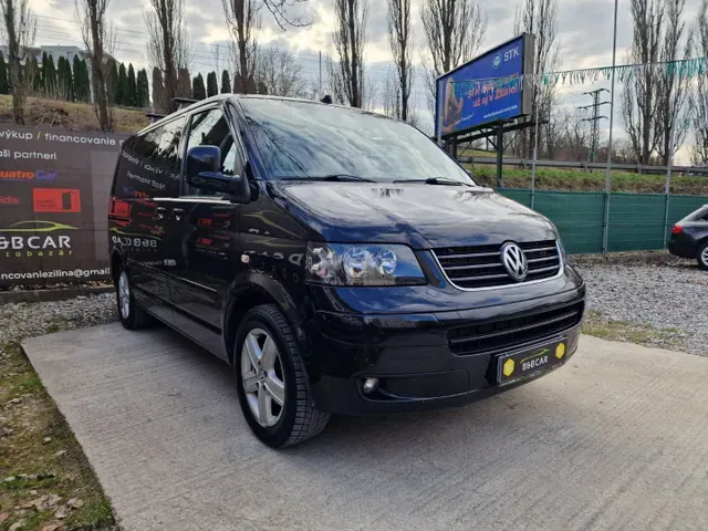 Volkswagen Multivan 2009 photo 3
