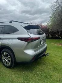 Toyota Highlander 2024 photo 3
