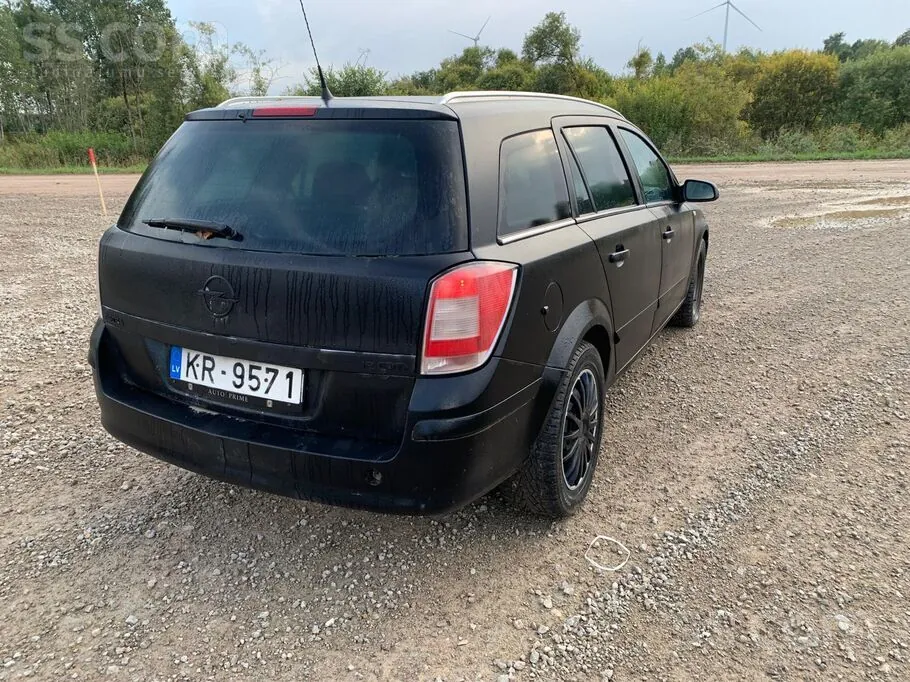 Opel Astra 2008 photo 2